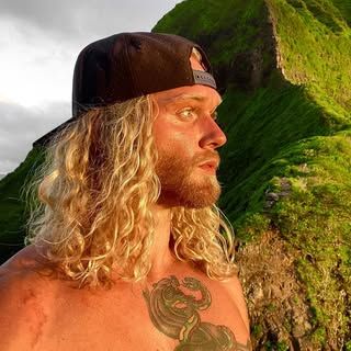 Thor Nomad - Travel & Adventure, represented by EmpireX
